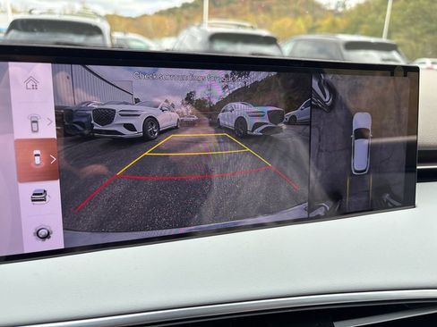 Used 2026 Genesis GV70 2.5T Advanced image 21