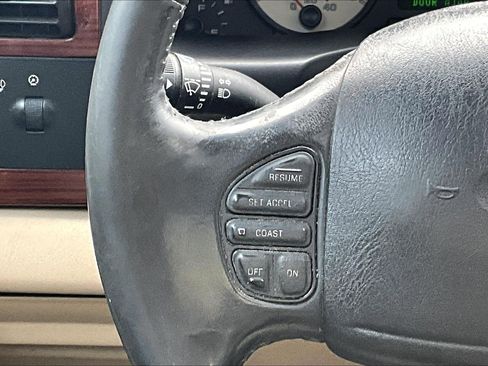 Used 2005 Ford F350 Lariat AWD/4WD image 16