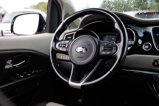Used 2018 Kia Sedona SX Limited FWD image 34