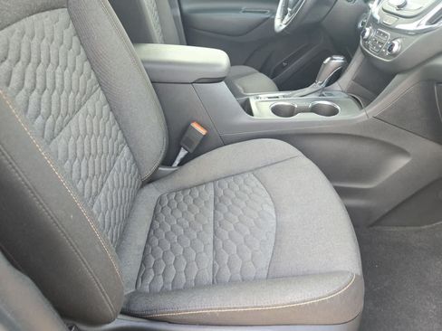 Used 2019 Chevrolet Equinox LT FWD image 19