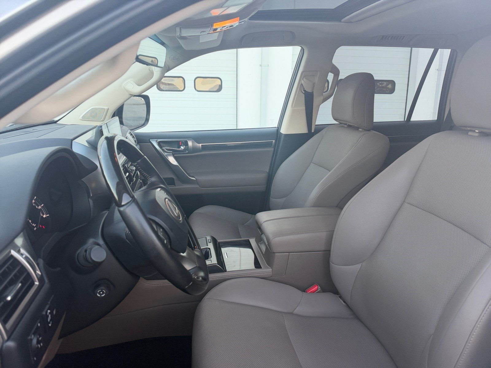Used 2023 Lexus GX 460 Premium w/ Premium Plus Package AWD/4WD image 15