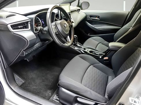 Used 2022 Toyota Corolla SE FWD image 9