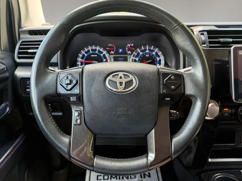 Used 2018 Toyota 4Runner TRD Off-Road AWD/4WD image 35