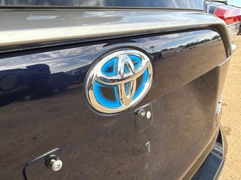 Used 2021 Toyota RAV4 XSE AWD/4WD image 16