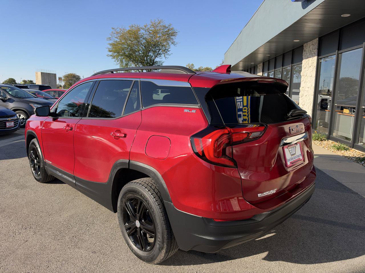 Used 2020 GMC Terrain SLE w/ Driver Convenience Package AWD/4WD image 5