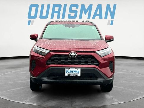 Used 2025 Toyota RAV4 XLE image 1