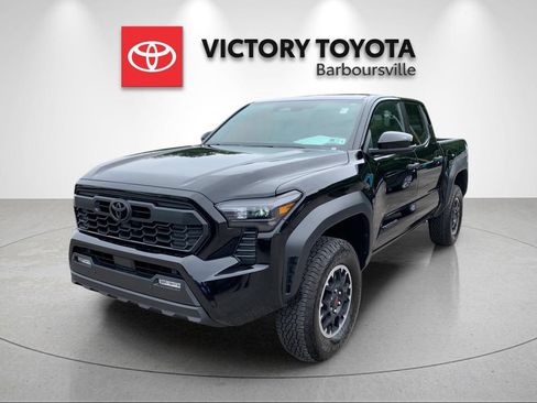 Used 2024 Toyota Tacoma TRD Off-Road AWD/4WD image 1