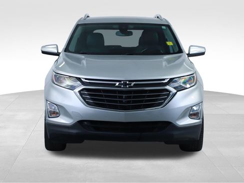 Used 2020 Chevrolet Equinox Premier w/ LPO, Floor Liner Package FWD image 6
