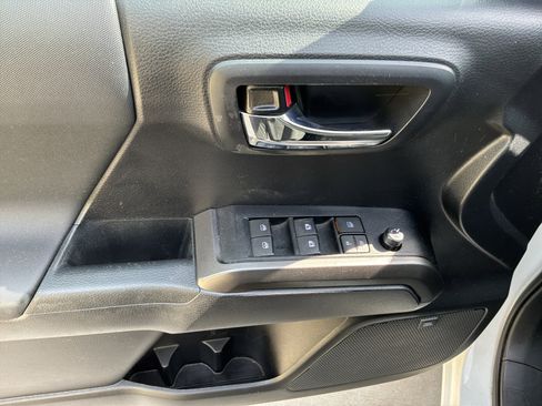 Used 2020 Toyota Tacoma TRD Pro image 15