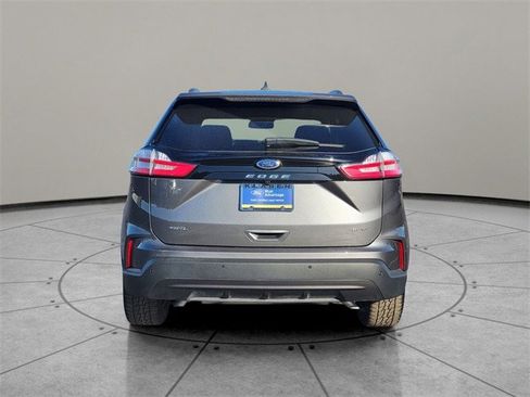 Certified 2023 Ford Edge SEL w/ Sport Appearance Package image 11