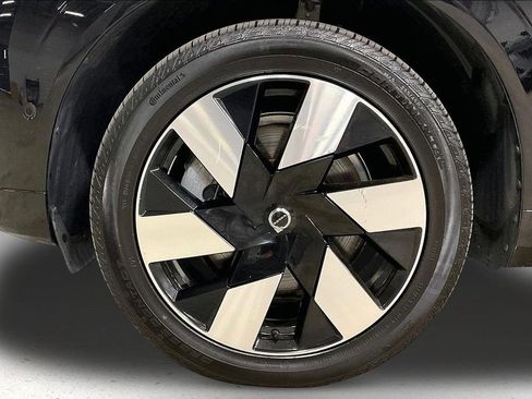 Used 2024 Volvo XC60 T8 Plus w/ Protection Package Premier AWD/4WD image 33