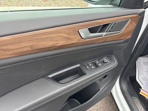 New 2026 Volkswagen Atlas SE AWD/4WD image 7