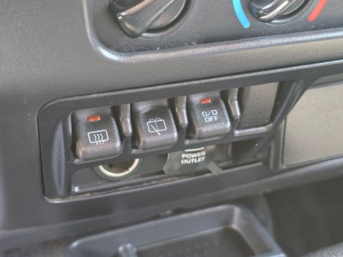 Used 2005 Jeep Wrangler Sport AWD/4WD image 8