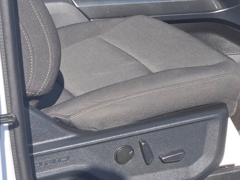 Certified 2022 Ford F150 XLT w/ Equipment Group 302A High image 6