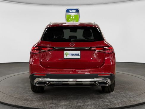 Used 2026 Mercedes-Benz GLC 300 4MATIC image 4