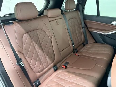 Certified 2023 BMW X5 xDrive40i w/ Premium Package AWD/4WD image 22