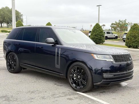 Used 2025 Land Rover Range Rover Long Wheelbase SE AWD/4WD image 7