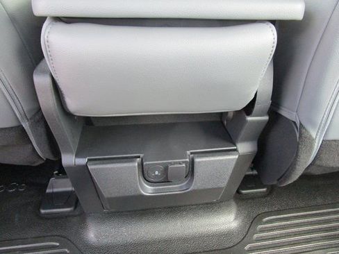 New 2025 Ford F250 XL w/ FX4 Off-Road Package image 16