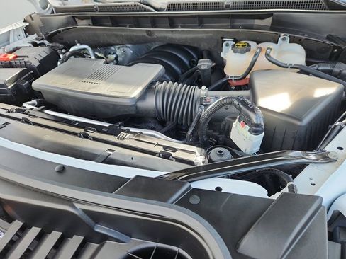 Used 2025 GMC Yukon Denali image 18