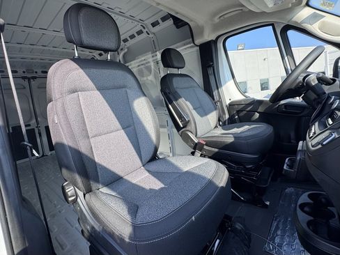 Used 2025 RAM ProMaster 2500 image 18