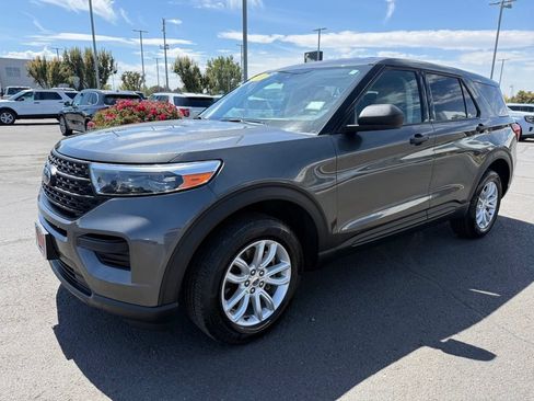 Used 2020 Ford Explorer 4WD w/ Class III Trailer Tow Package image 3