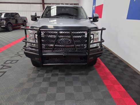 Used 2020 Ford F250 Lariat w/ Lariat Value Package image 17