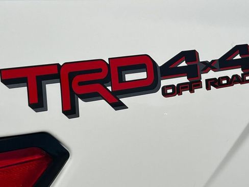 Certified 2026 Toyota Tundra SR5 w/ TRD Off-Road Package AWD/4WD image 29