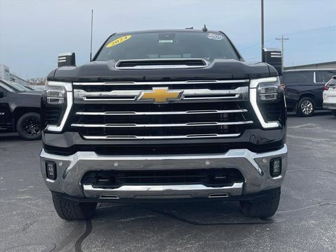 Certified 2024 Chevrolet Silverado 2500 LTZ w/ LTZ Plus Package image 6