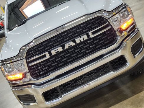 Used 2022 RAM 2500 Big Horn AWD/4WD image 19