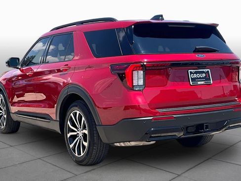 Used 2026 Ford Explorer ST-Line w/ Premium Package RWD image 11
