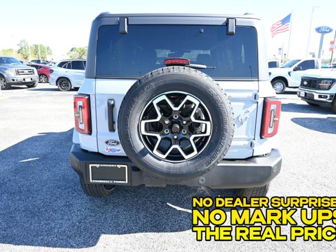New 2026 Ford Bronco Outer Banks AWD/4WD image 4