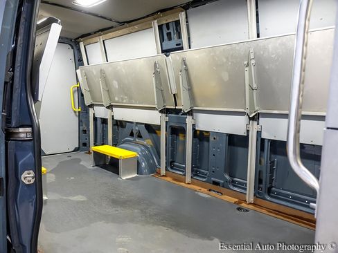 Used 2019 Mercedes-Benz Sprinter 170 image 17