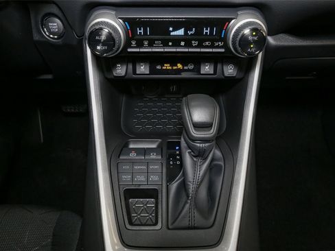 New 2025 Toyota RAV4 XLE image 19