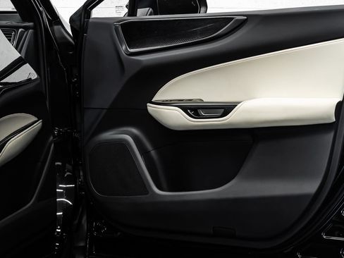 Used 2024 Lexus NX 250 FWD image 18