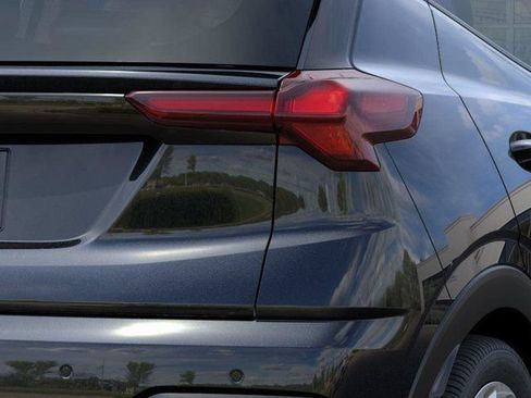 New 2027 Chevrolet Bolt LT w/ Comfort Package FWD image 11