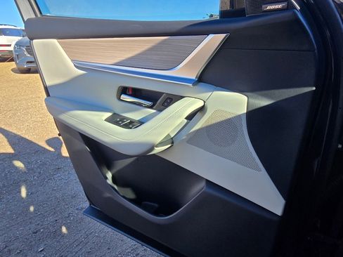 New 2026 MAZDA CX-90 Plug-In Hybrid w/ Premium Plus image 18