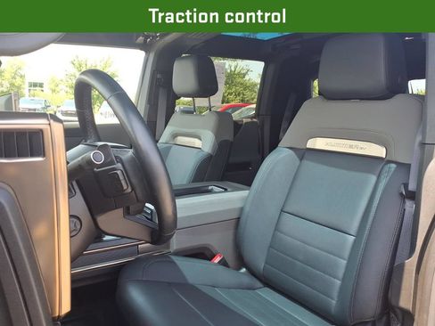 Certified 2024 GMC Hummer EV 3X AWD/4WD image 17