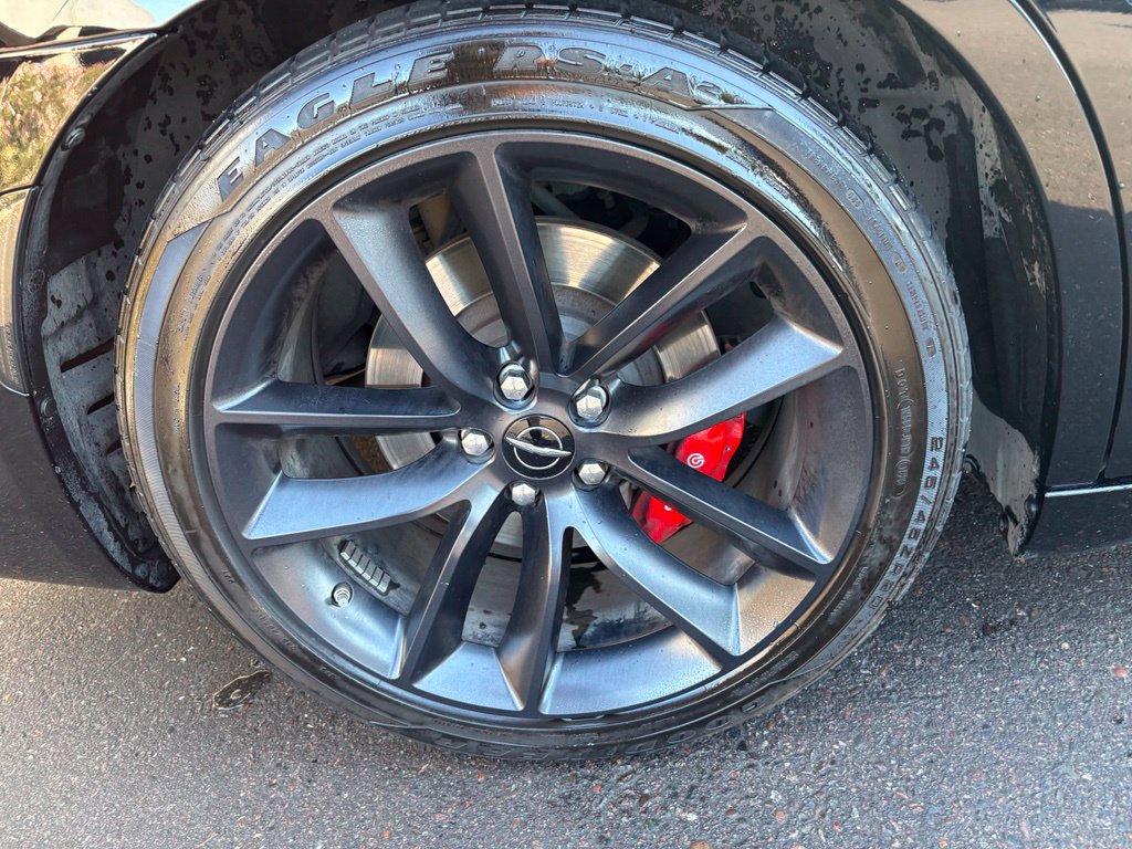 Certified 2023 Chrysler 300 C RWD image 6