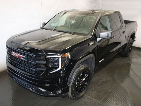 Used 2026 GMC Sierra 1500 Elevation AWD/4WD image 1