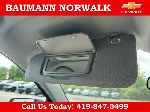 Used 2024 Chevrolet Equinox LS FWD image 32