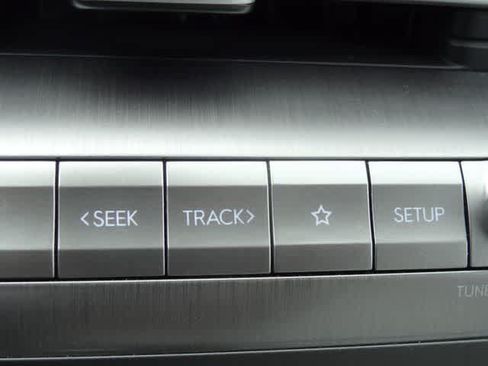 Used 2025 Hyundai Kona SEL FWD image 29