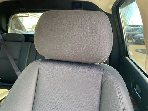 Used 2013 Chevrolet Avalanche LS image 17