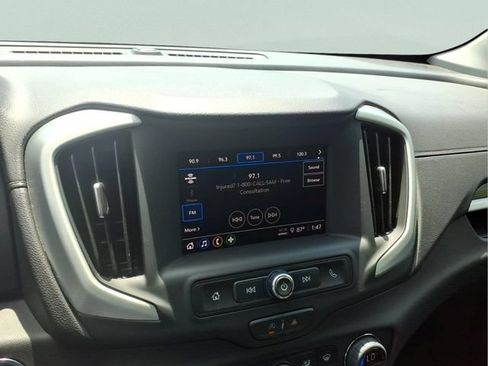 Used 2023 GMC Terrain SLE w/ Driver Convenience Package AWD/4WD image 24