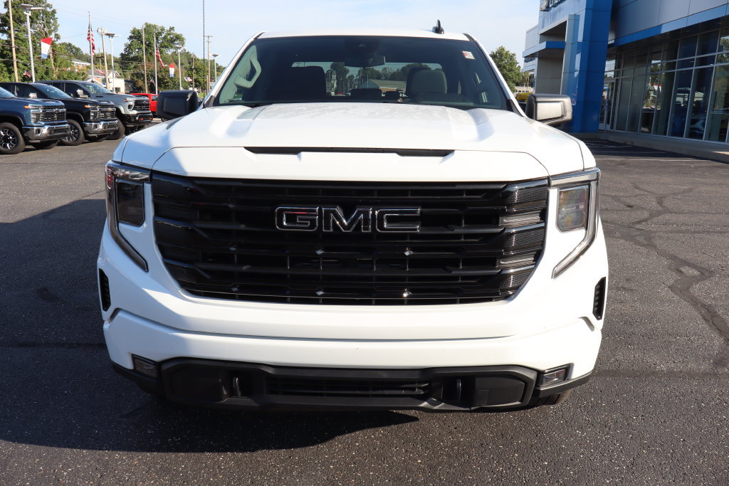 Used 2023 GMC Sierra 1500 Elevation w/ LPO, Elevation Black Package AWD/4WD image 26