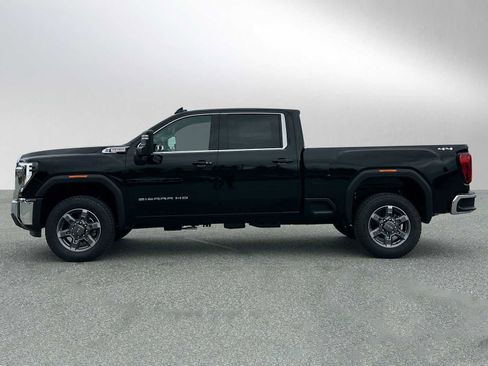New 2025 GMC Sierra 3500 SLE w/ Preferred Package image 6