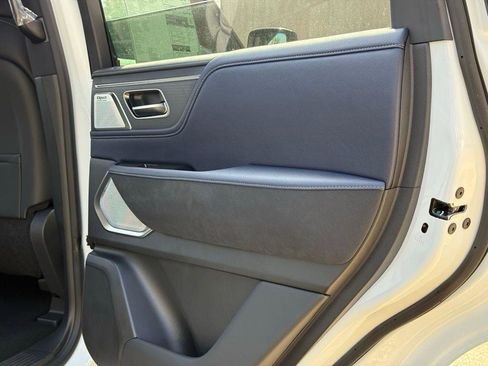 New 2026 INFINITI QX80 4WD image 23