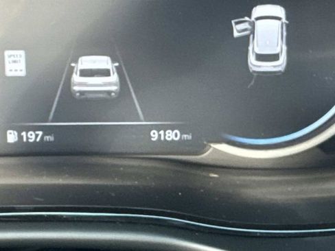 Used 2025 Genesis GV70 3.5T Sport w/ Sport Advanced Package image 2