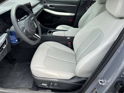 New 2026 Hyundai Sonata SEL AWD/4WD image 11