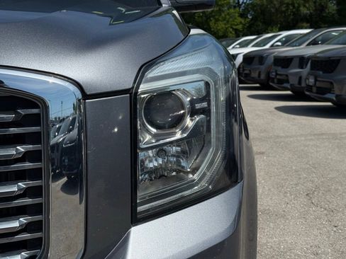 Used 2018 GMC Yukon Denali w/ Denali Ultimate Package AWD/4WD image 4