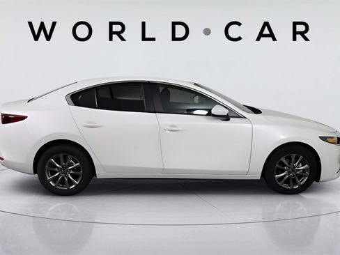 Used 2024 MAZDA MAZDA3 s image 8